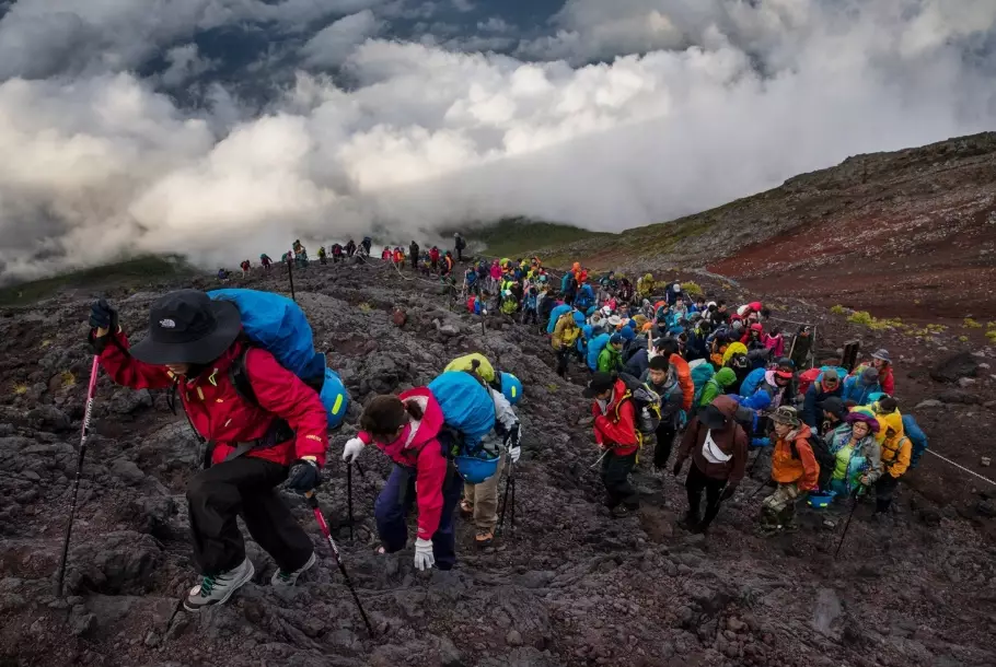 Yoshida trail guide Yoshida trail guide