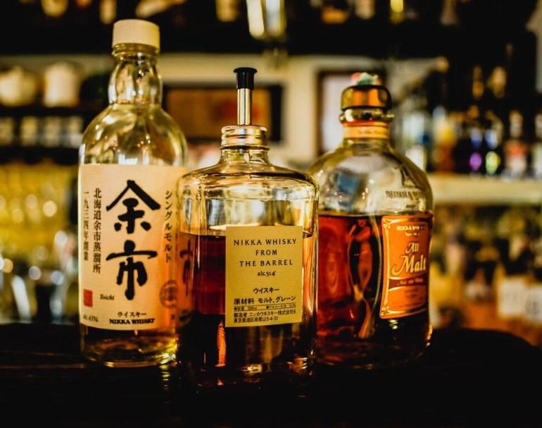 Suntory distillery tour