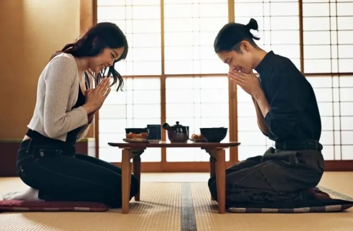 Japan travel manners Japan travel manners