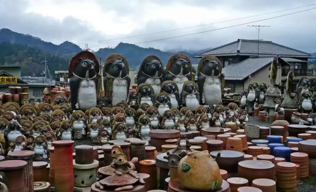 pottery tour Japan