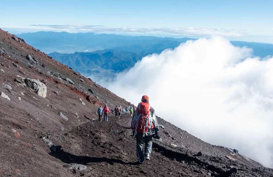 Mount Fuji climbing pass cost Mount Fuji climbing pass cost