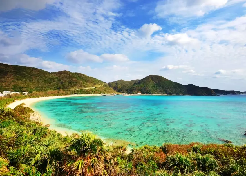 best season for Okinawa beaches