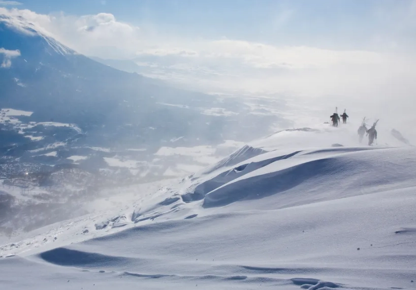 skiing in hokkaido when