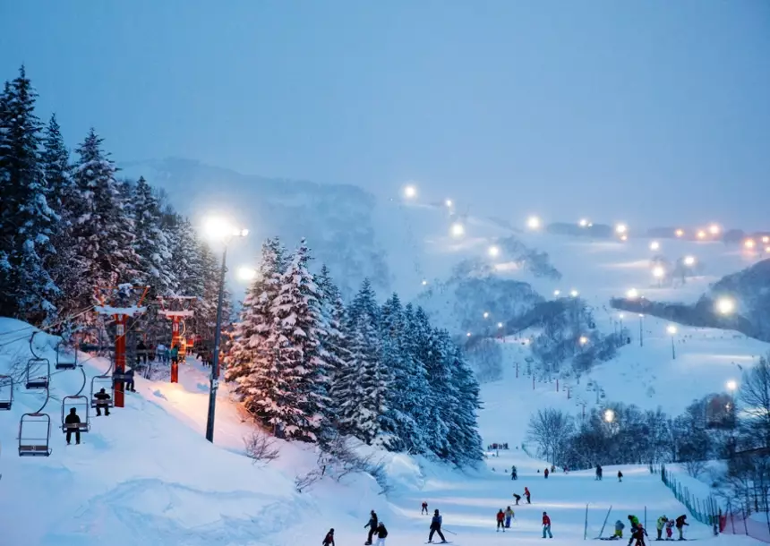 family skiing Hokkaido