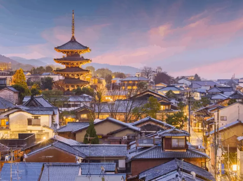 traveling alone in Tokyo