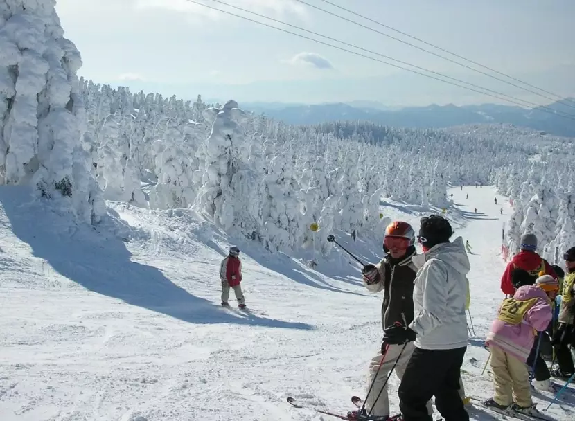 onsen after skiing onsen after skiing