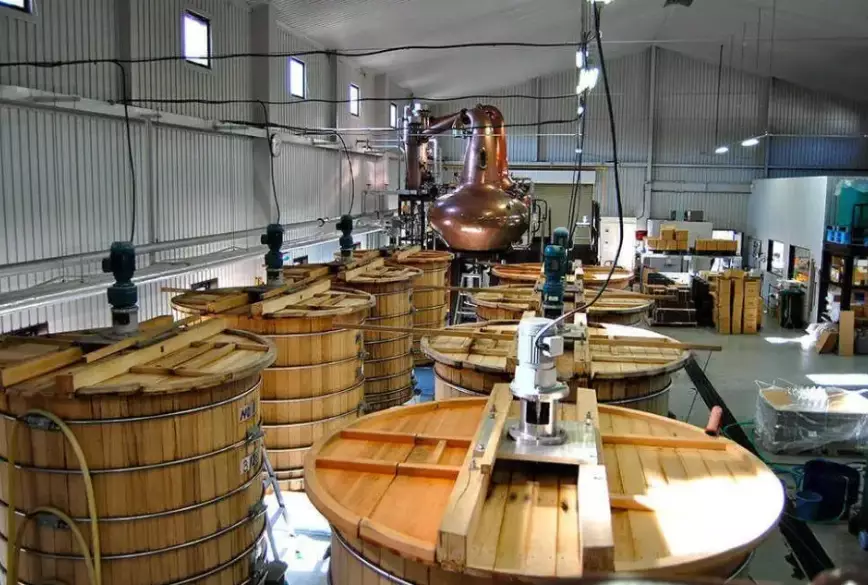 Japanese whiskey distillery tours