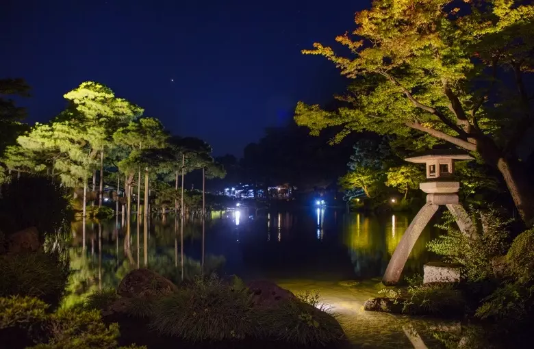 things to do in Kanazawa at night