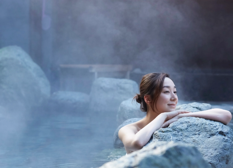Can you wear undies in onsen?