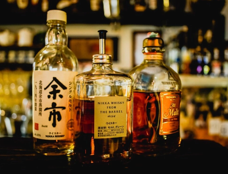 Japanese whiskey tour booking