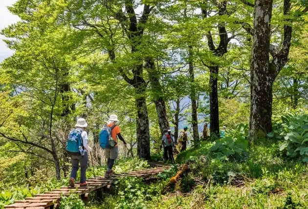 multi-day hikes Japan