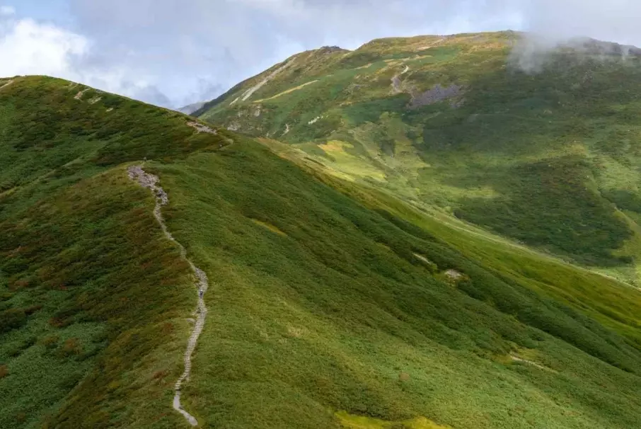 multi day hikes Japan