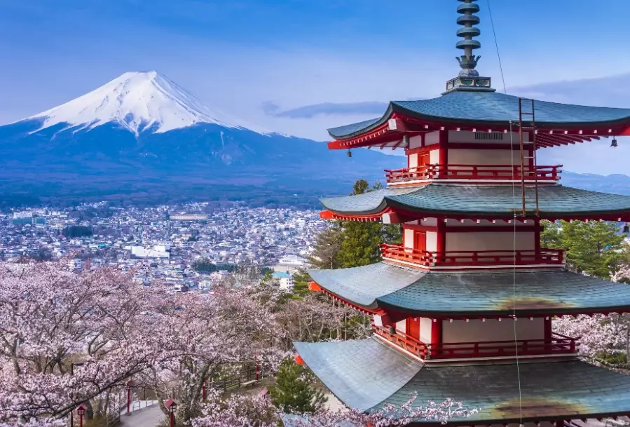 best hikes Japan