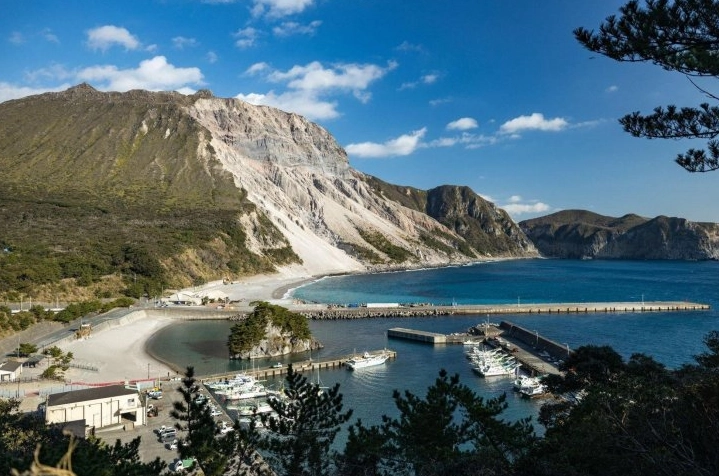 how to get to Kozushima