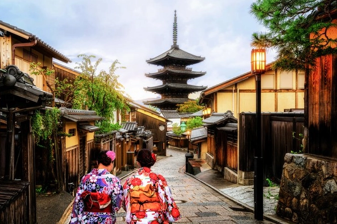 best time to visit Japan